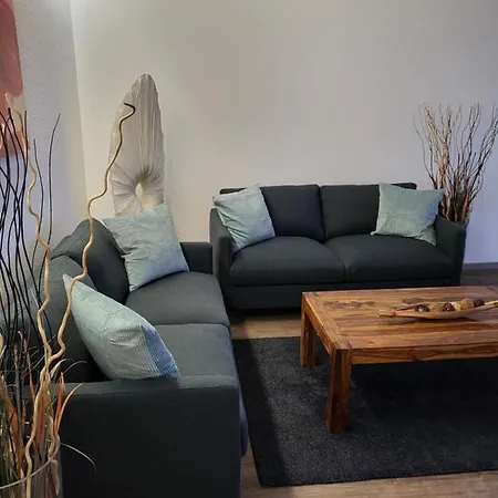 Montana Apartment *