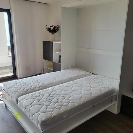 Montana Apartment