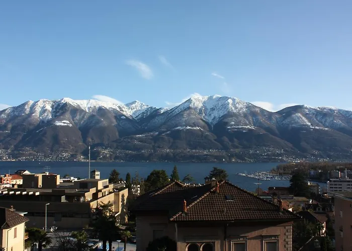 Montana Lägenhet Locarno